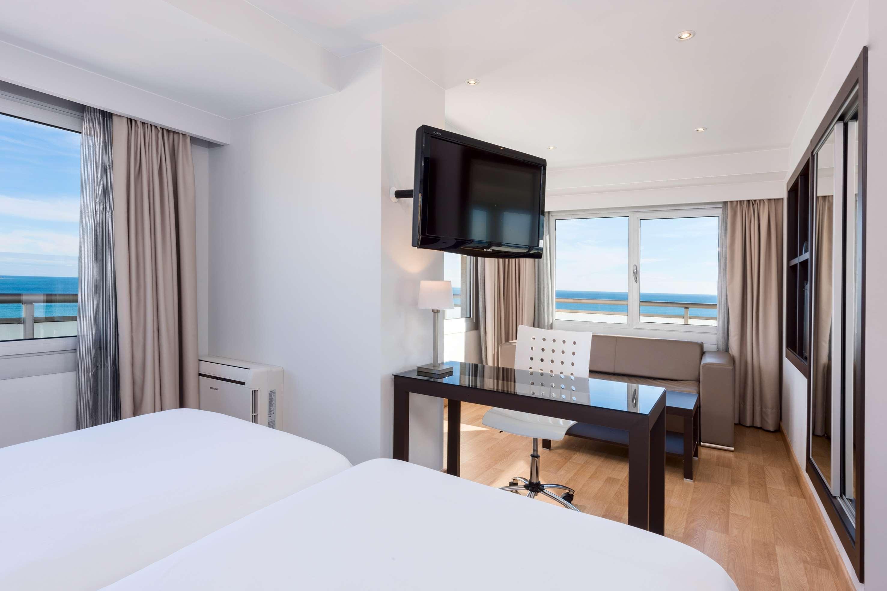 Hotel Alicante Gran Sol, affiliated by Meliá Esterno foto