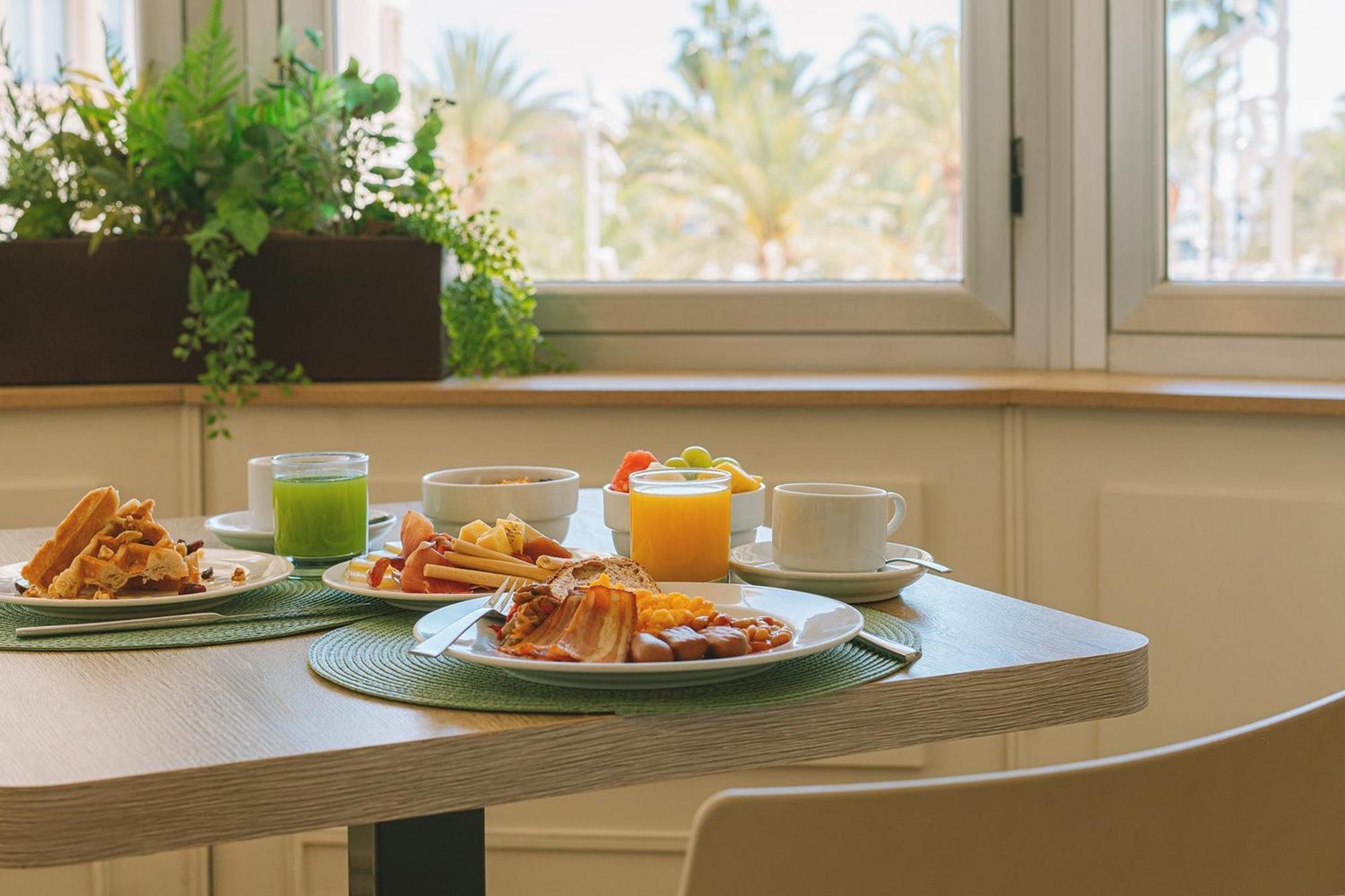 Hotel Alicante Gran Sol, affiliated by Meliá Esterno foto